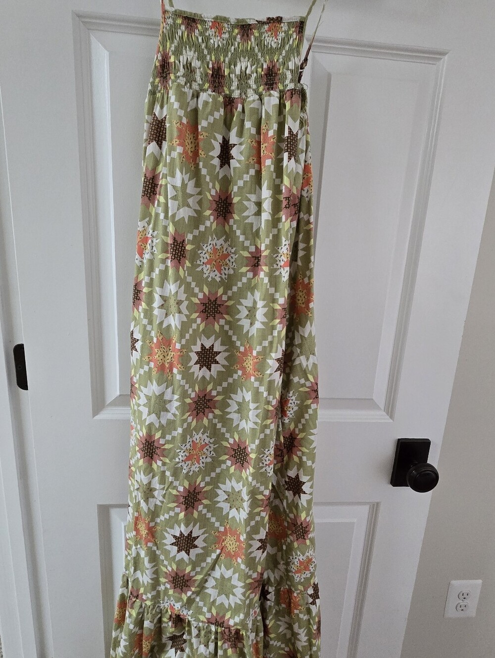 Universal Thread XS Green Star Quilt Patchwork Smocked Tiered Midi Sundress